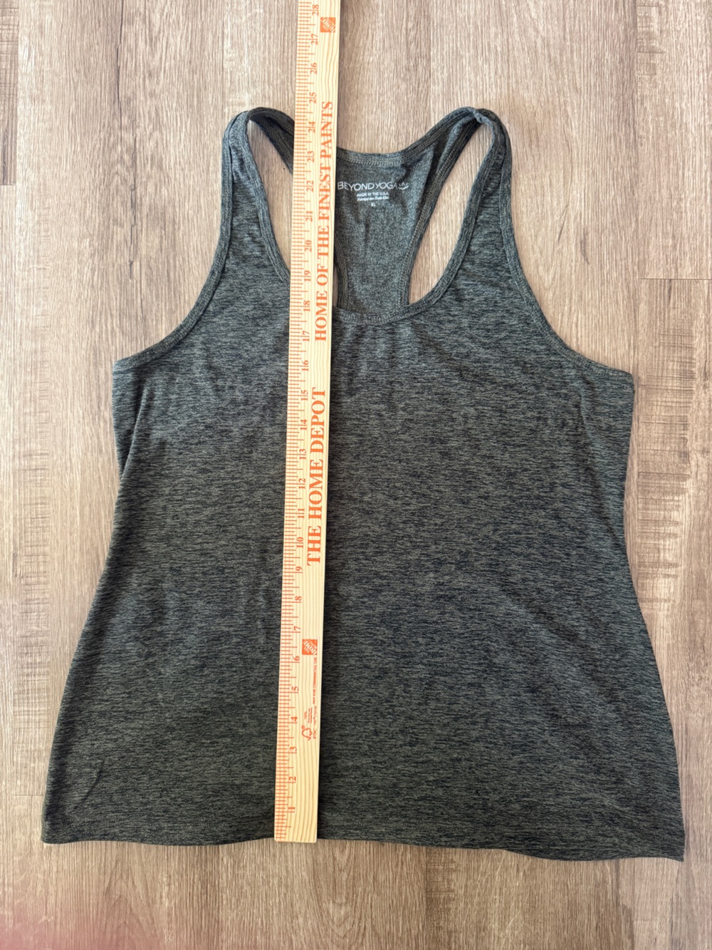 Beyond Yoga Racerback Tank XL - Picture 3 of 4